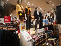-优衣库(深圳万象天地旗舰店)