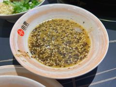 -由衷贵州酸汤牛肉火锅(新桥店)