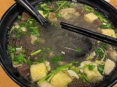 -回味鸭血粉丝汤(新城市广场店)