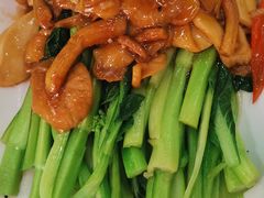 -一口猪海鲜浑锅·东北家常菜