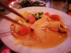 咖喱鸡肉-Lanterns Vietnamese Restaurant