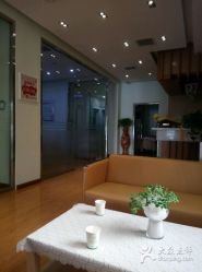 -苗方清颜专业祛痘养生