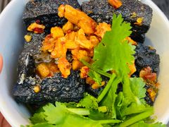 -黑色经典臭豆腐·湖南特产(坡子街店)