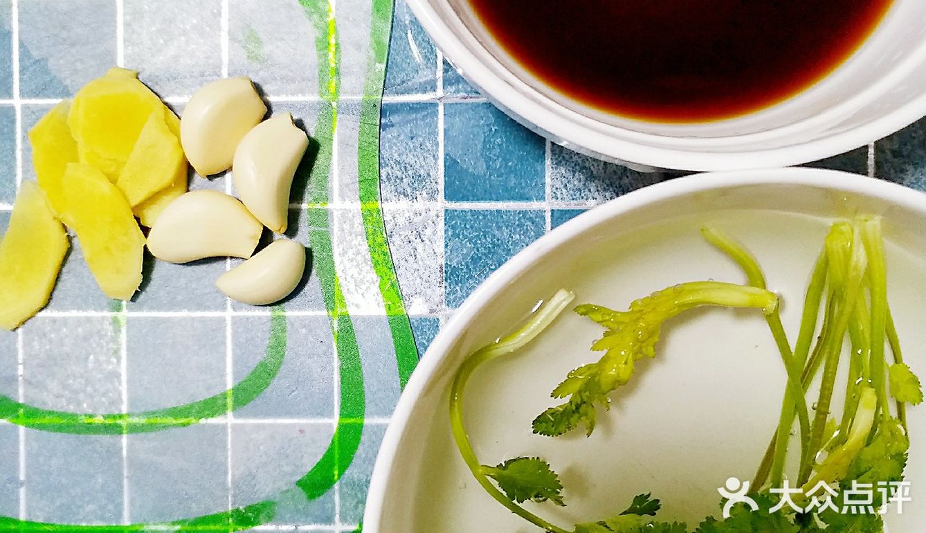 无油新鲜鱼头煲一煲，配面刚刚好