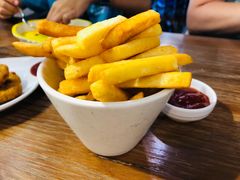 -布鲁豪斯亲子欢乐家庭餐厅