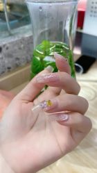 -喜遇·美甲美睫店