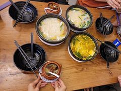 -桥香园云南过桥米线(红龙井店)