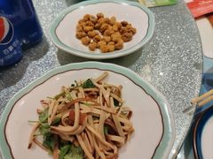-松沪名灶·豆浆鱼头·新上海菜(飞航吾悦广场店)