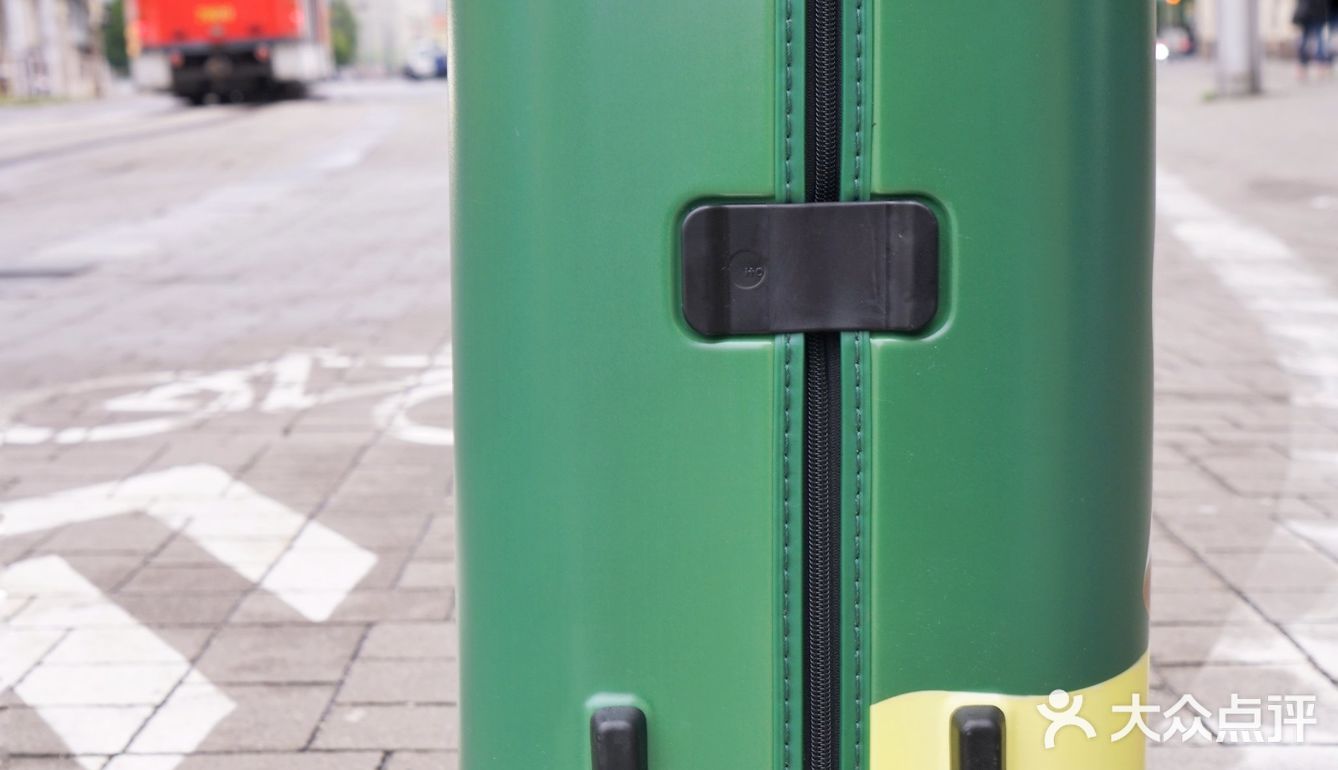 与布拉迪斯拉发老城超搭的复古风旅搭好物