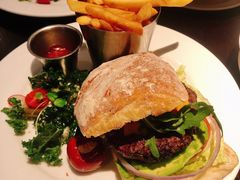 汉堡嘉年华-bluefrog蓝蛙(恒隆广场店)