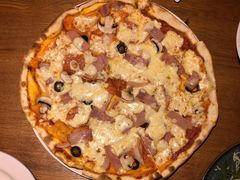 超级至尊披萨-JINNS锦时 steak&pizza(浸信会礼拜堂旧址店)