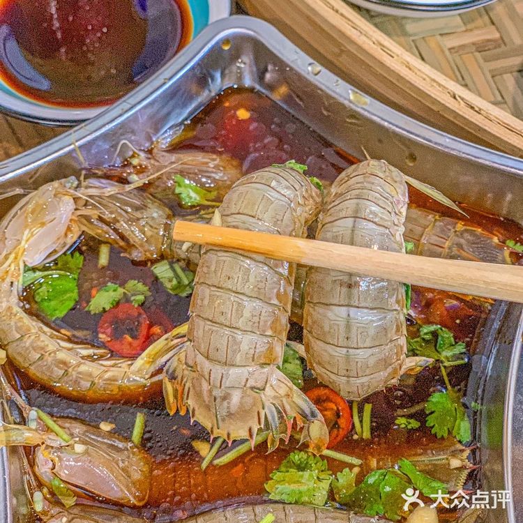 在泉州吃到了超正宗的潮汕生腌