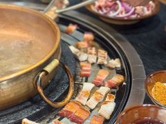 -阿山卓·野生菌火锅·纳西火塘烤肉