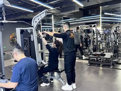 -超鹿运动(五四路恒力城店)