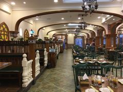 大堂-清真·玛丽亚新疆菜主题餐厅(浙江中路店)