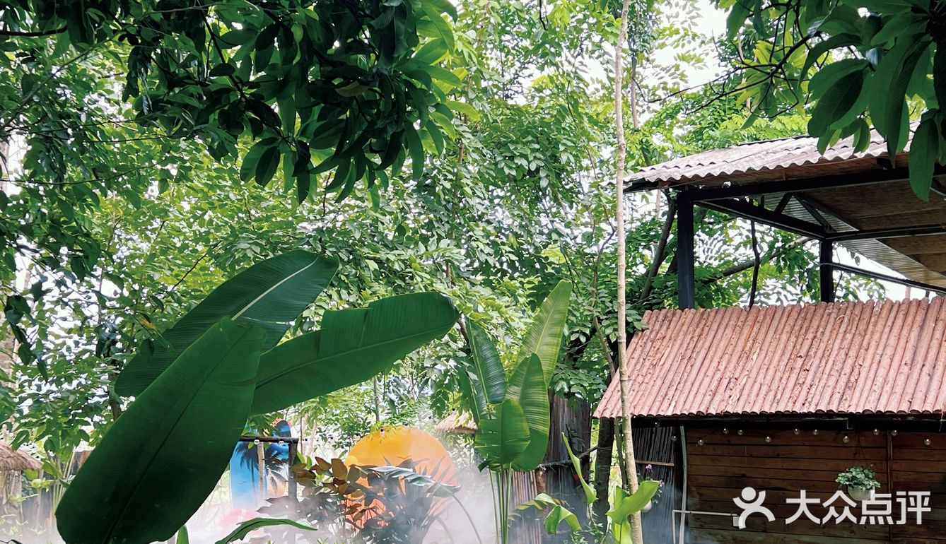 版纳周末遛娃约会的好去处 无意间发现的清迈风小院