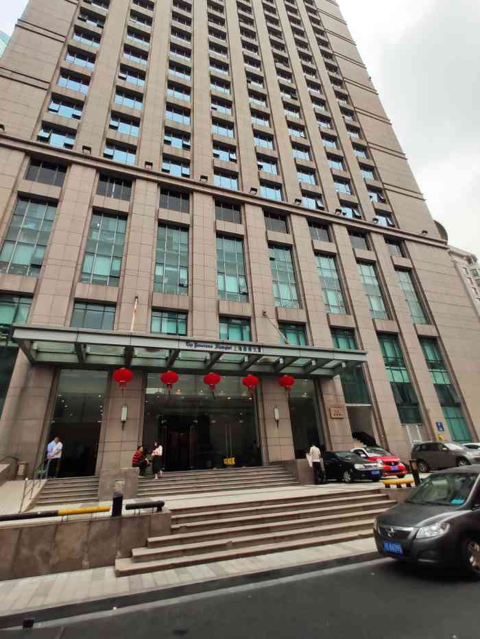 上海海湾大厦-"小时候每次晚上去滨江大道散步,总能看见江.