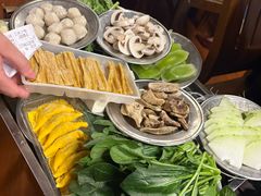 -月圆火锅(宁海东路二店)