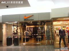 -NIKE品牌体验店(金源新燕莎店)