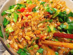 -肖肖酸萝卜鱼火锅(总店)