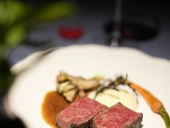 -弦月窗LUNETTE BY AMANDA(复兴路店)