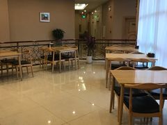 -维也纳酒店(苏州东方之门金鸡湖店)