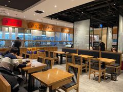 大堂-皇城坝小吃(科华成都王府井购物中心店)