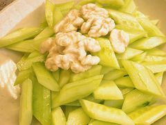 胡椒油青瓜桃仁-椒爱水煮鱼川菜(皇姑万象汇店)