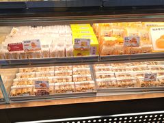 -鲍师傅糕点(江苏路店)