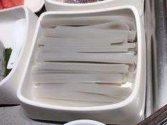 -海底捞火锅(金山百联店)