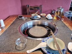包厢-大匠工房古船木艺术餐厅·猪肚鸡专门店(长白仙岛店)