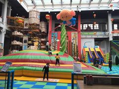 -蒙特利亲子乐园