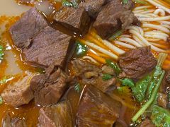 -金杨拉面王小吃面馆·牛三宝面·红烧牛肉粉