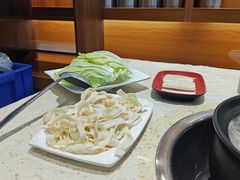 -九寨沟特色牦牛肉汤锅