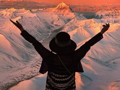 -罗红摄影艺术馆