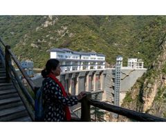 -汉中石门栈道景区