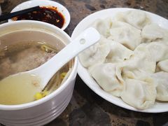 -周家大连水饺(美专校街店)