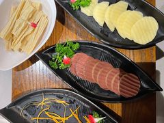 -快乐小羊·内蒙牛羊肉火锅(流花中心店)