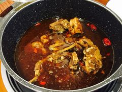 -亿诣蝎府炸酱面羊蝎子火锅(酷车小镇店)