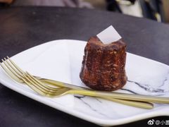 -UNI UNI(环亚凯瑟琳店)