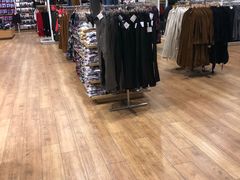-优衣库(北京首开福茂宋家庄购物中心店)