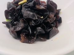 -骏莱海鲜鱼港(五角场店)