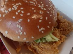 -肯德基(洛川店)