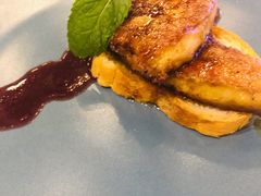 法式烟熏鹅肝配沙拉叶-V Bar海景扒房(北海湾惠龙万达嘉华酒店)