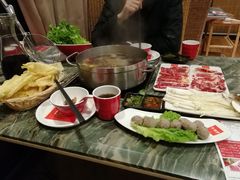 -牛很鲜潮汕牛肉火锅(朝晖路店)