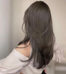 -丝语萱形象
