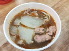 生烫鲜牛肉粉-江三王记牛杂馆(总店)