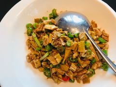 笋干尖椒炒虾皮-菲乐餐厅(三十年经营·湖滨路店)