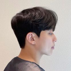 -变画·发型STUDIO
