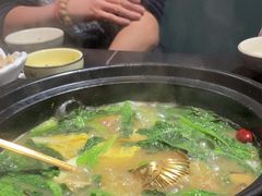 -野菌皇海景野生菌火锅(滨海大道店)